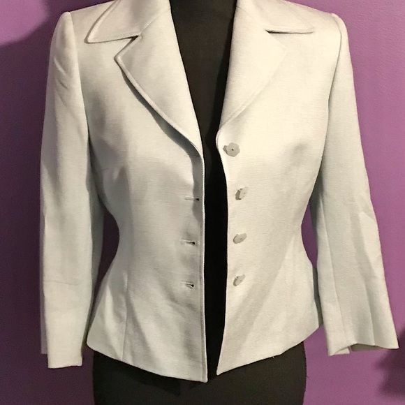 Tahari Collard Blazer - Picture 4 of 15